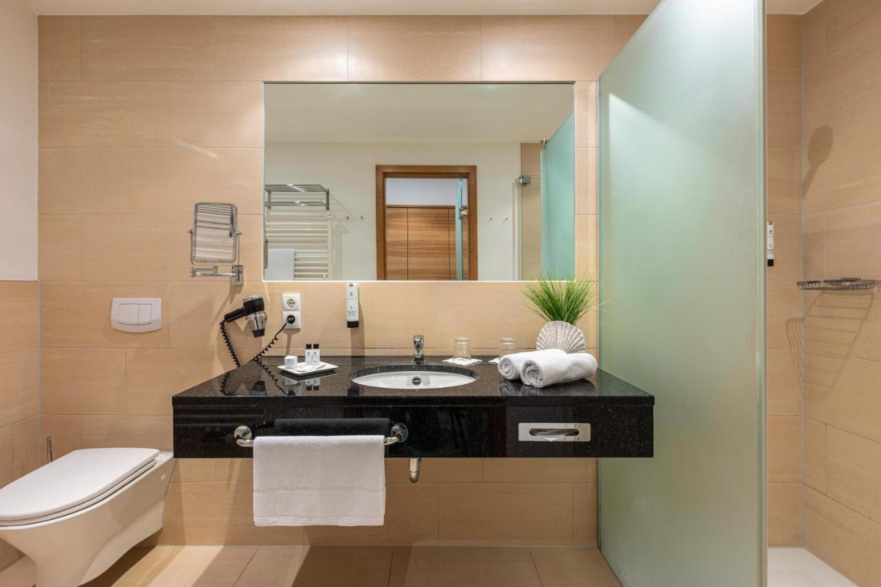 Ifa Graal-Mueritz Hotel & Spa エクステリア 写真